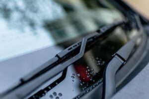 reparacion-de-parabrisas-seguridad-vial-y-funcionalidad-del-auto